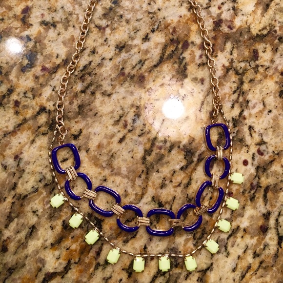 NIB Square Link Statement Necklace - Picture 2 of 4